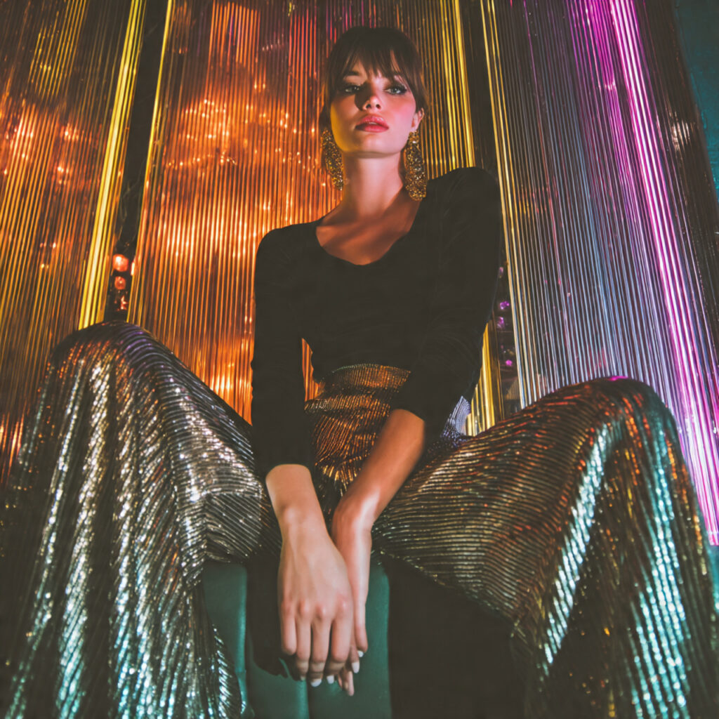 Wide-Leg Metallic Trousers Idea