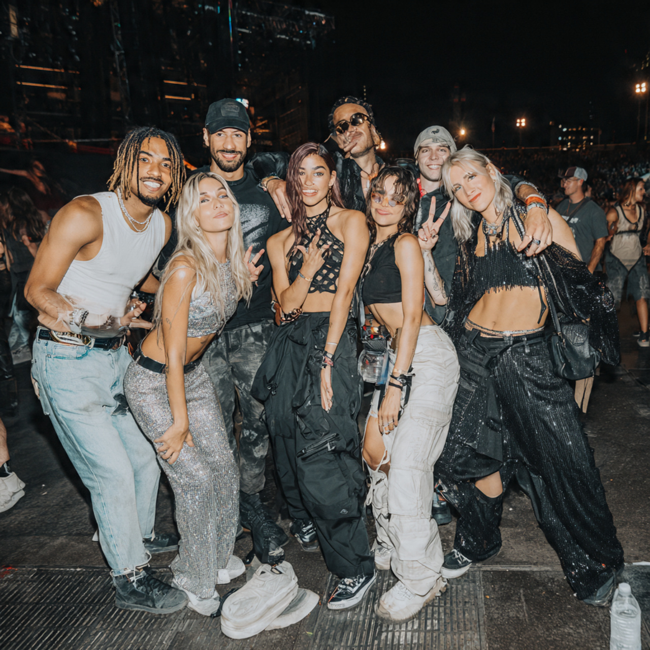 20 Trendy Best Concert Outfit Ideas to Stand Out in Any Crowd 13 Concert Outfit Ideas